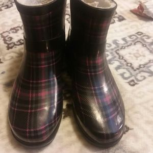Black and Pink rain boots